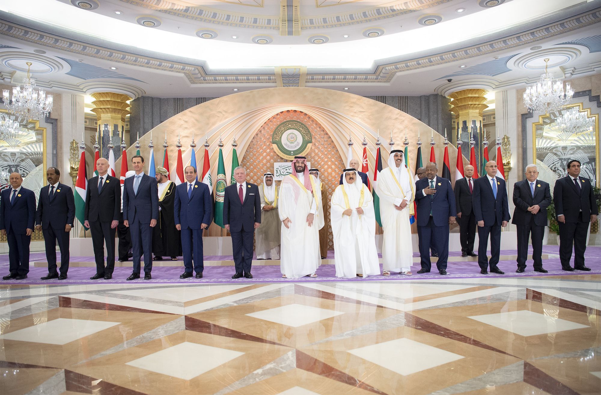 Al momento stai visualizzando Finalmente la Lega Araba prende posizione dopo otto anni